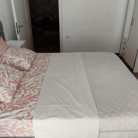 White Night City Center Apartman Belgrád Kültér fotó