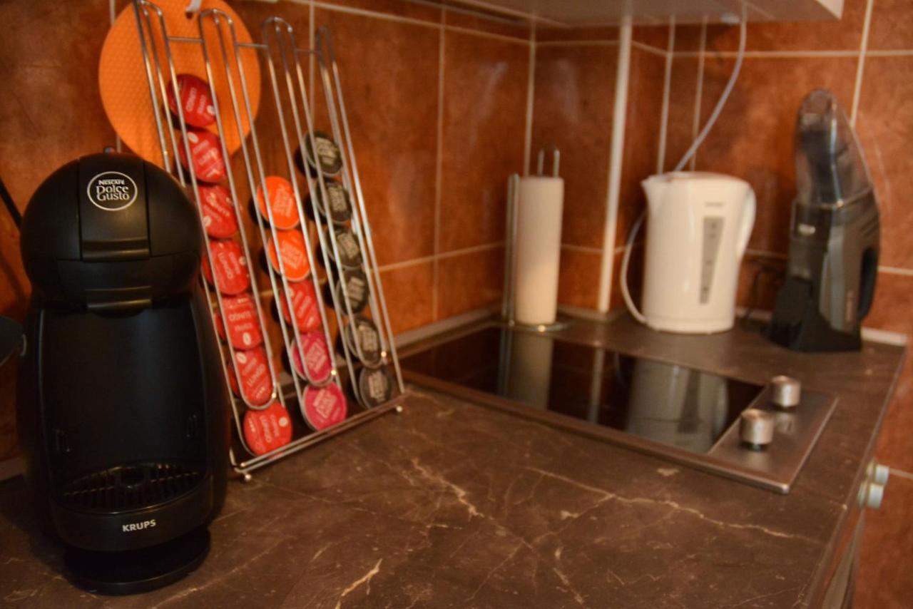 White Night City Center Apartman Belgrád Kültér fotó